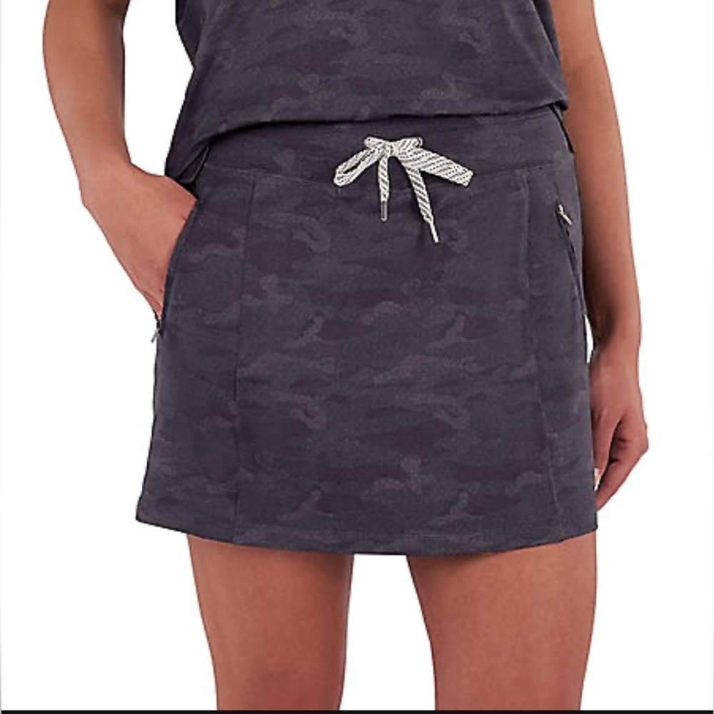 Ultra Soft Stretch Skort – Camo Print